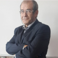 Yazar